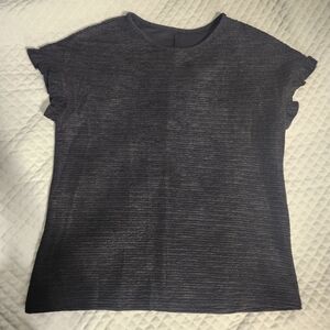 Women's Black Ruffle Sleeve Top Size Medium